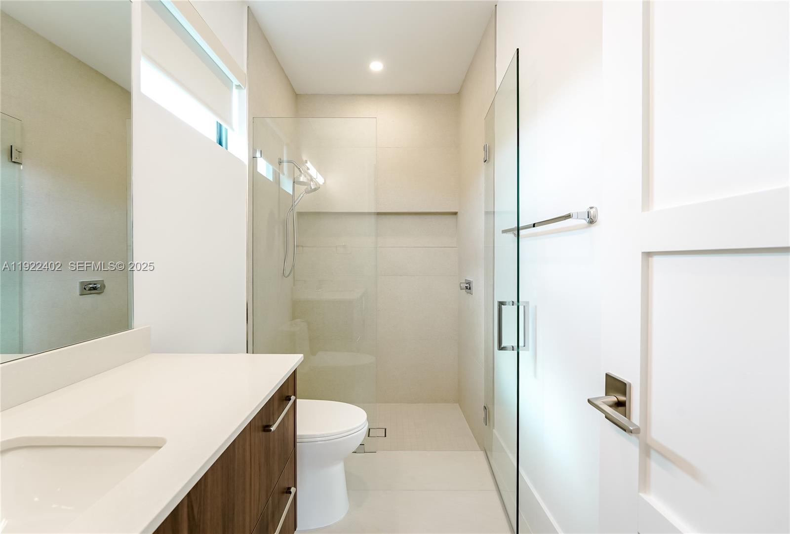 333 NE Spanish Ct Boca Raton, FL 33432