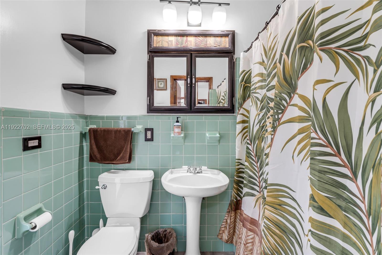 9340 SW 178th St Palmetto Bay, FL 33157