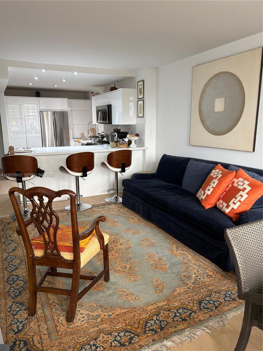 image Brickell Place I3