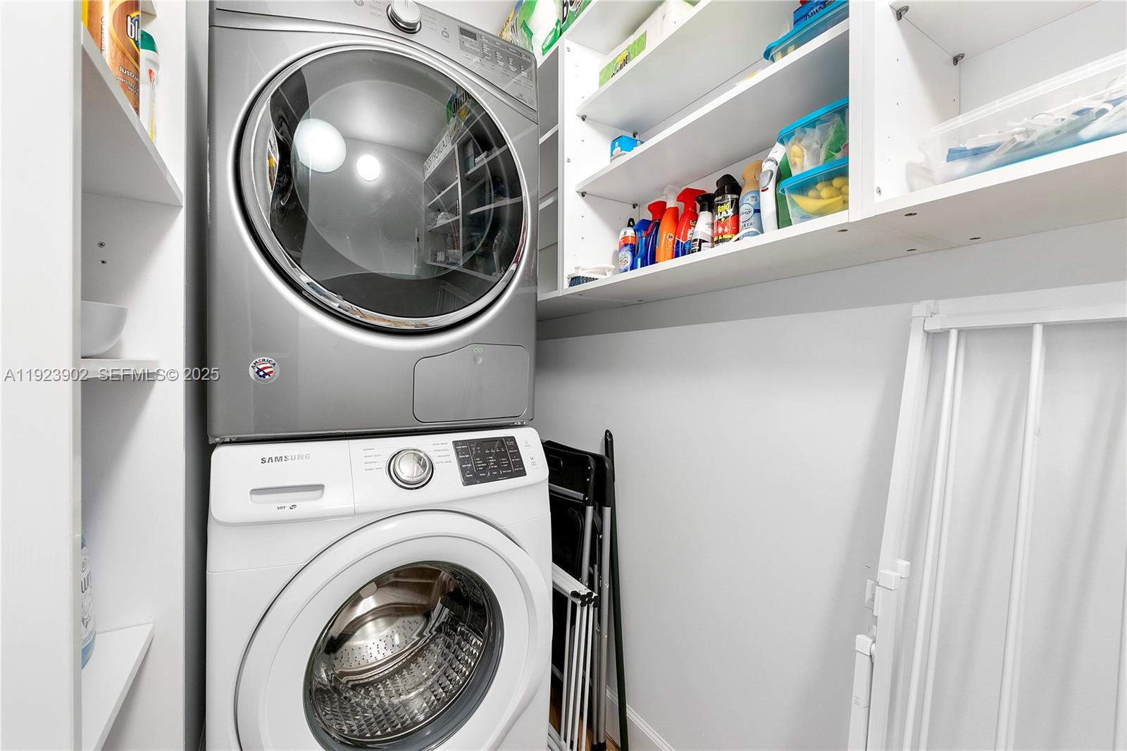 1800 Collins Ave #11B Miami Beach, FL 33139