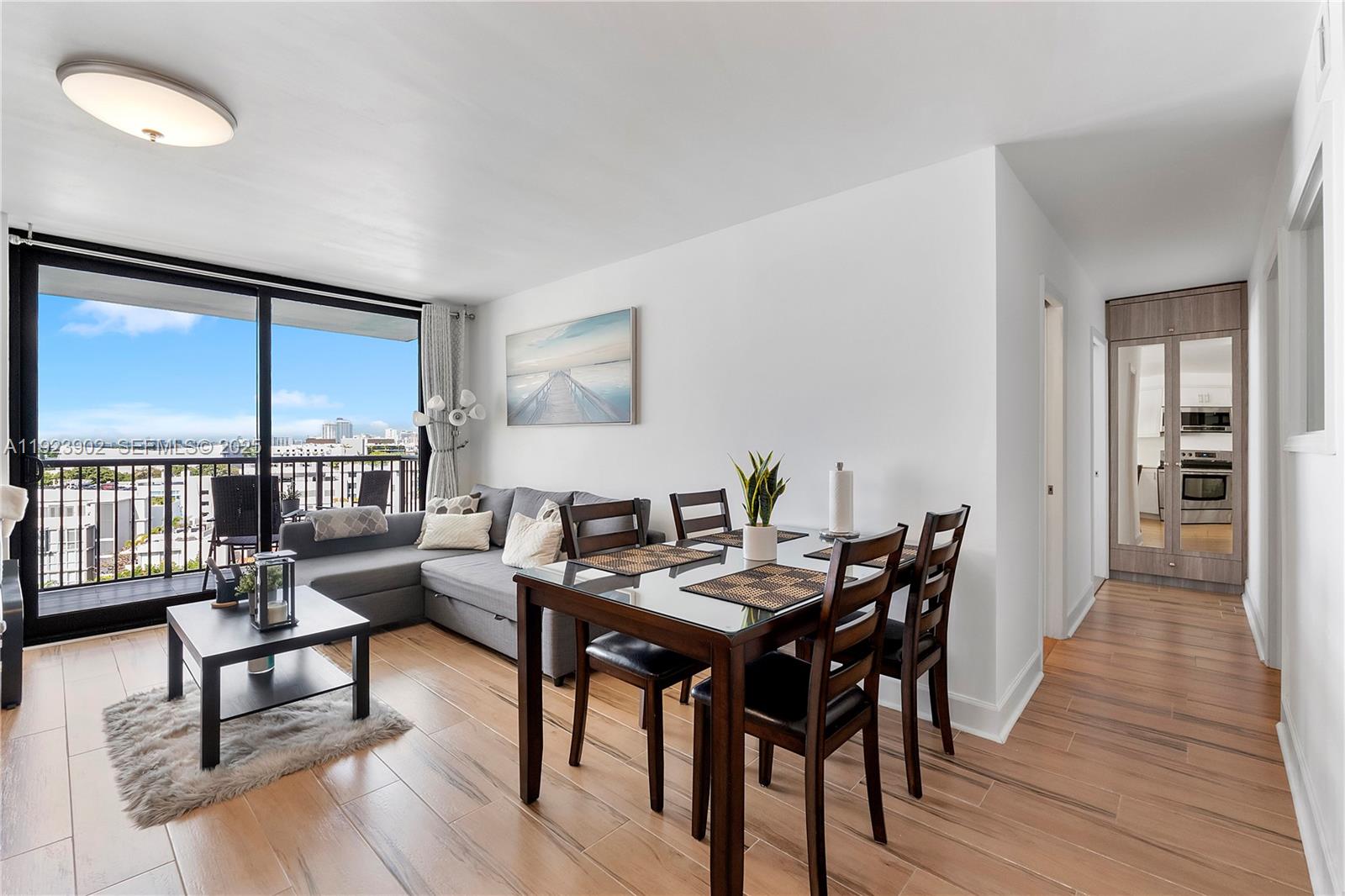 1800 Collins Ave #11B Miami Beach, FL 33139