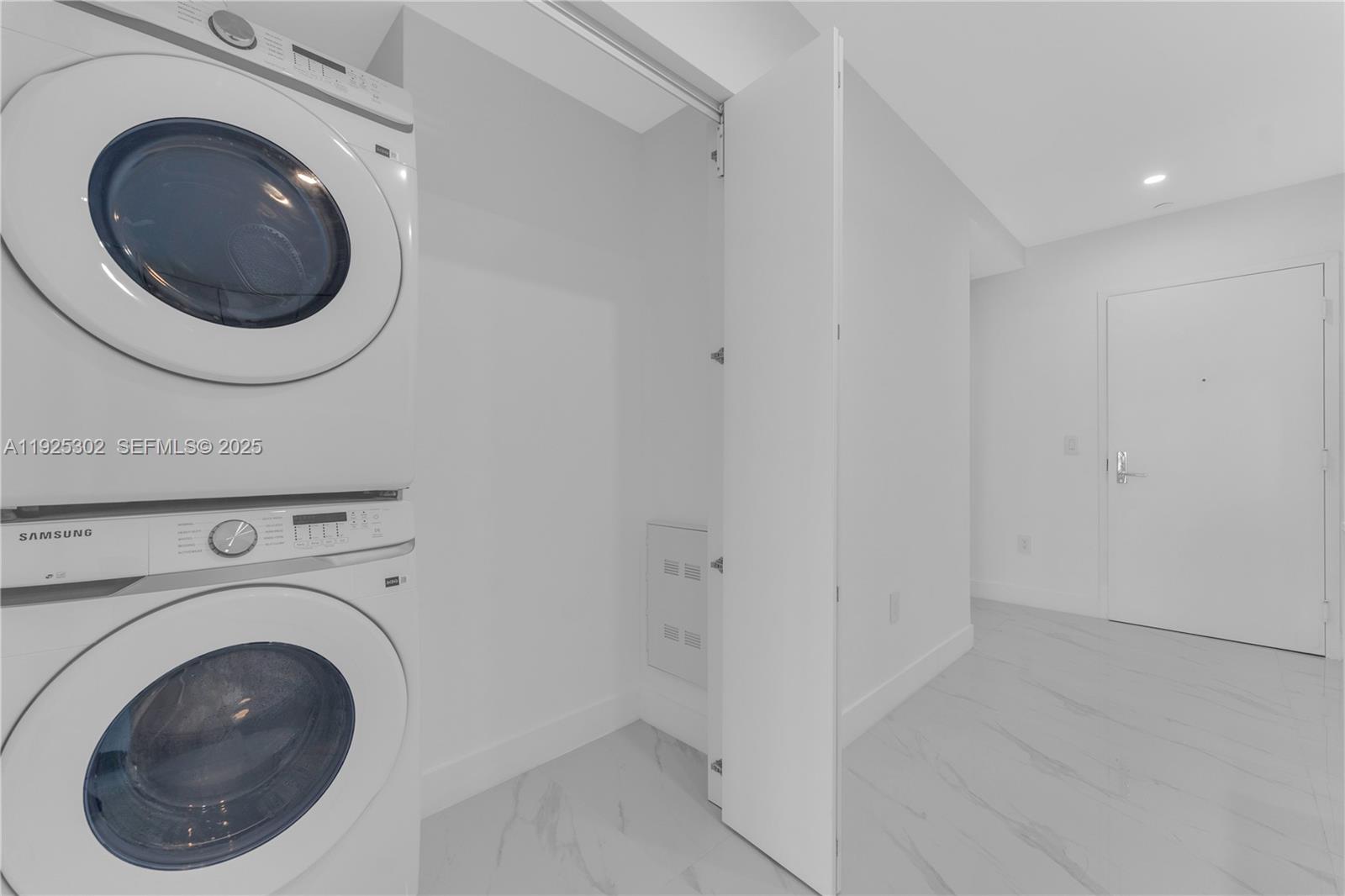 700 NE 24th St #4402 Miami, FL 33137