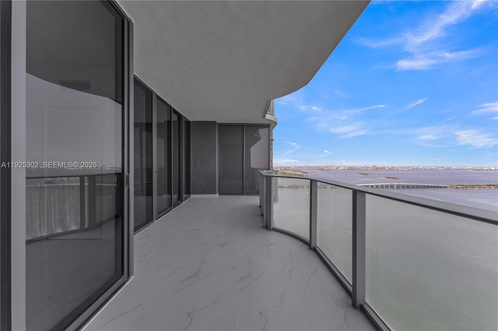 700 NE 24th St #4402 Miami, FL 33137