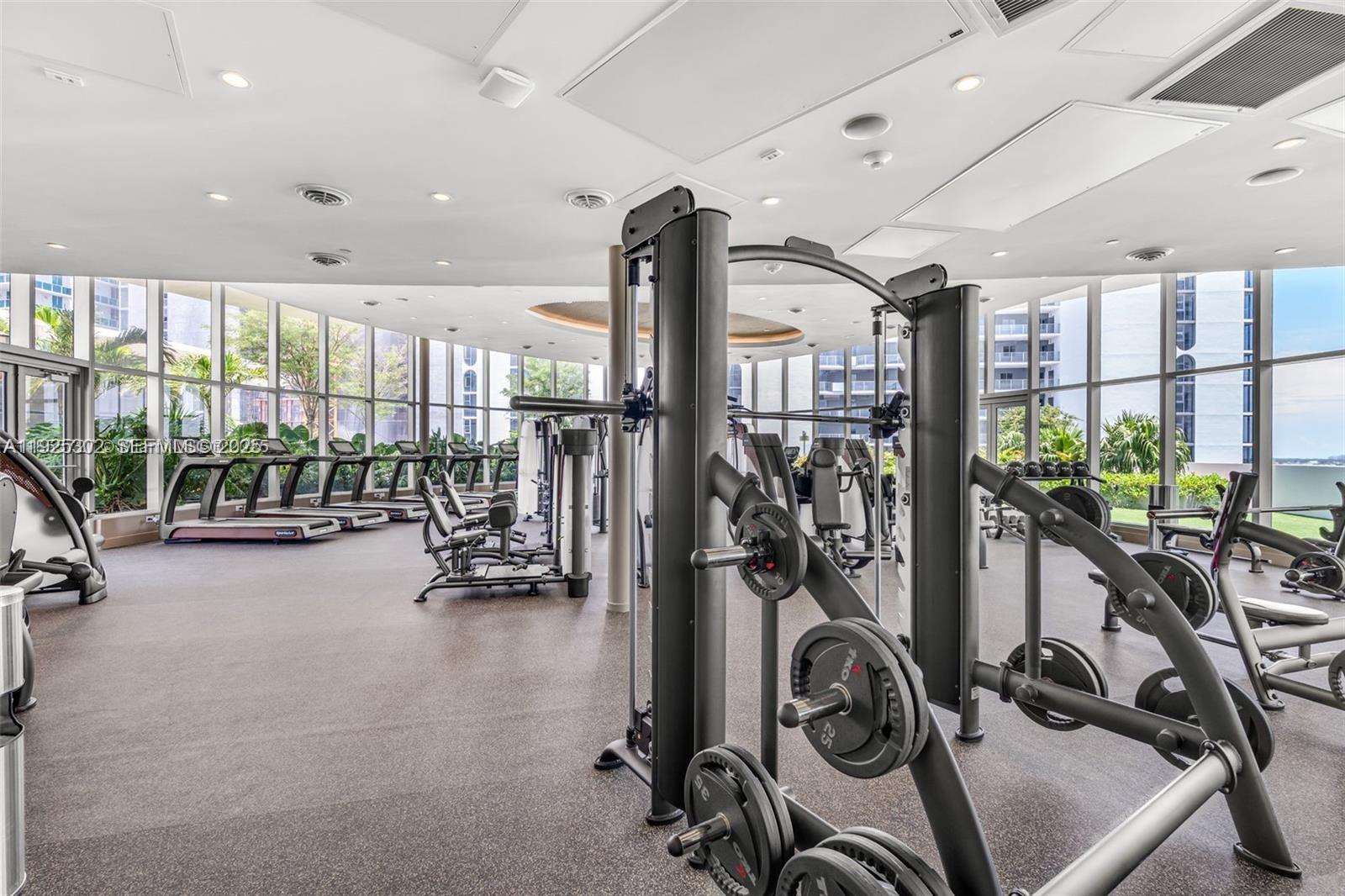 700 NE 24th St #4402 Miami, FL 33137