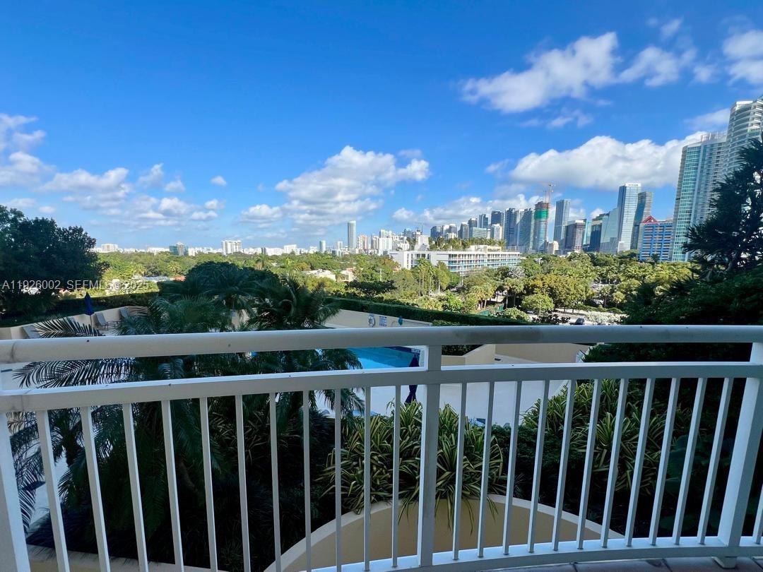 2475 Brickell Ave #703 Miami, FL 33129