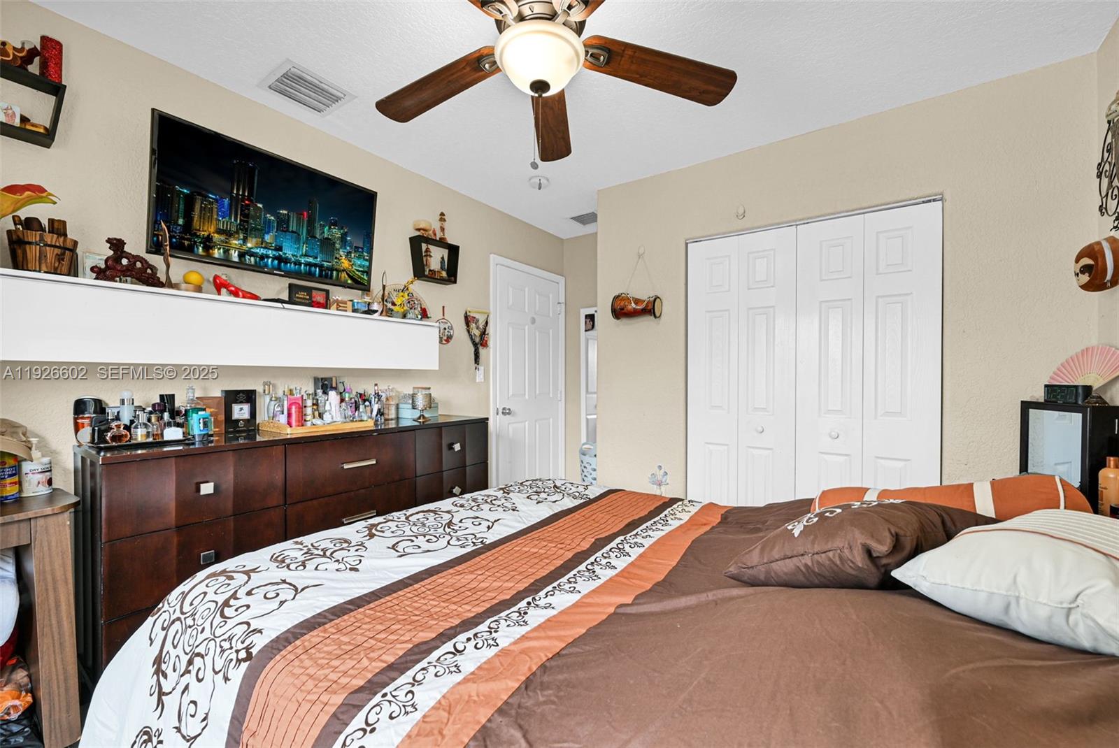 4020 E 10th Ave Hialeah, FL 33013