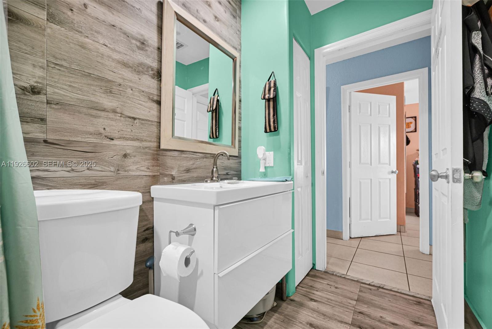 4020 E 10th Ave Hialeah, FL 33013