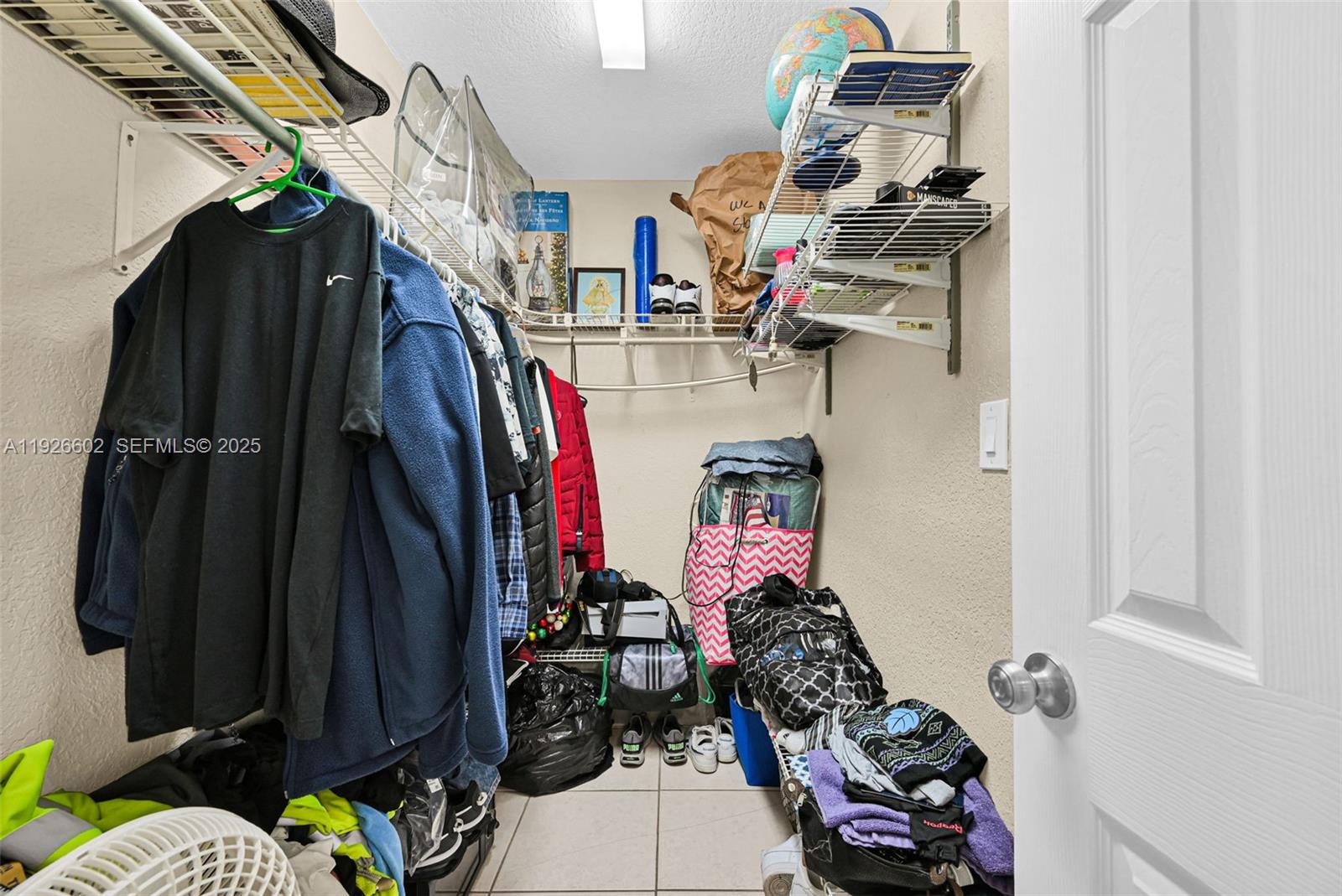 4020 E 10th Ave Hialeah, FL 33013