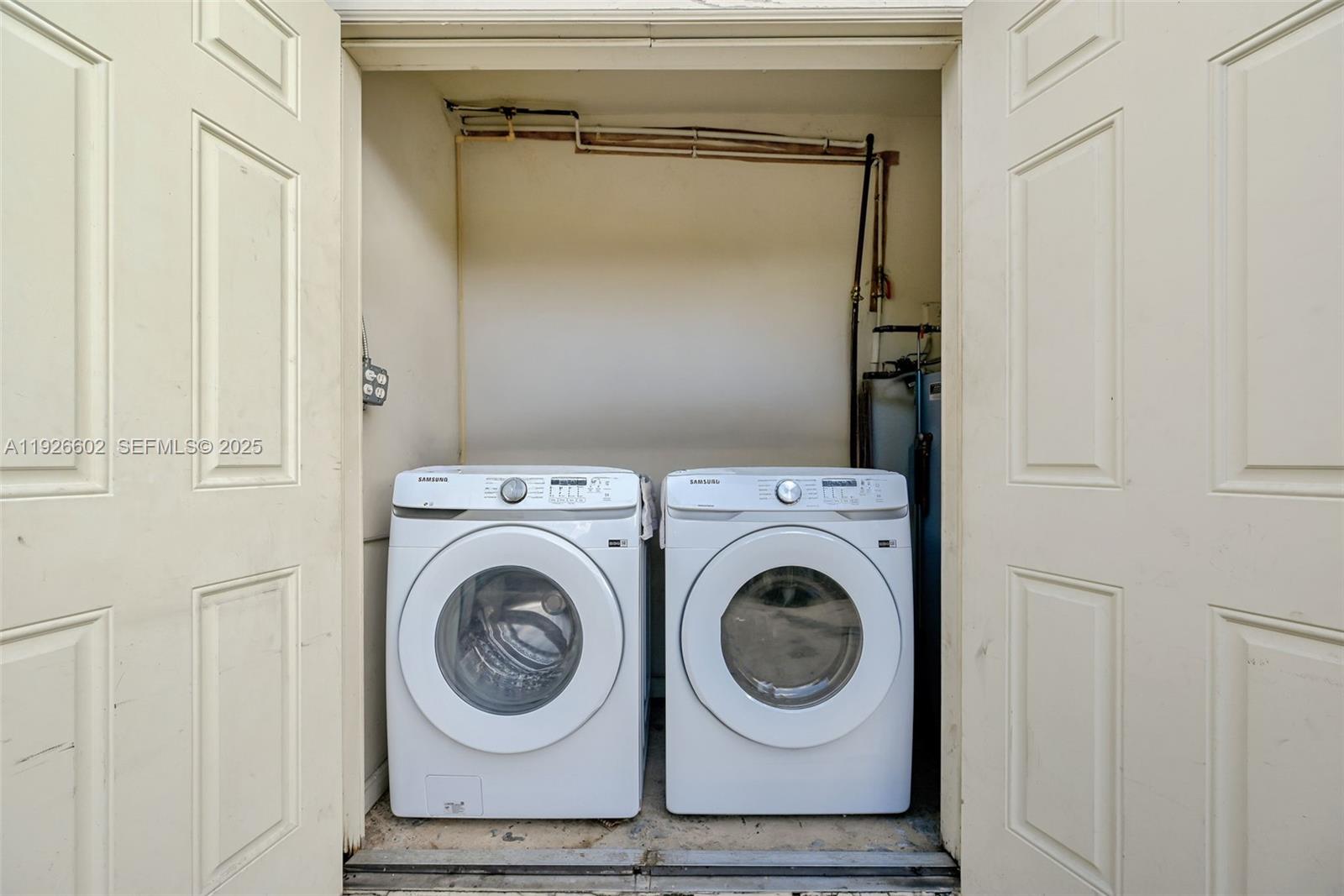 4020 E 10th Ave Hialeah, FL 33013