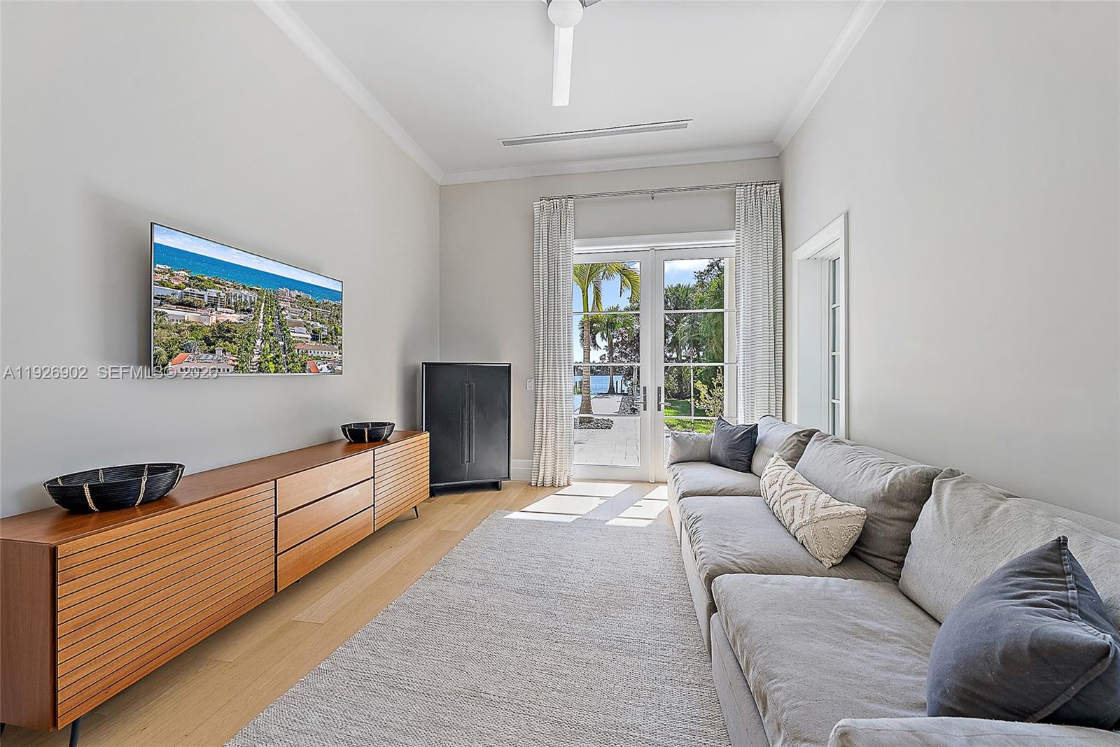 19651 Riverside Dr Jupiter, FL 33469