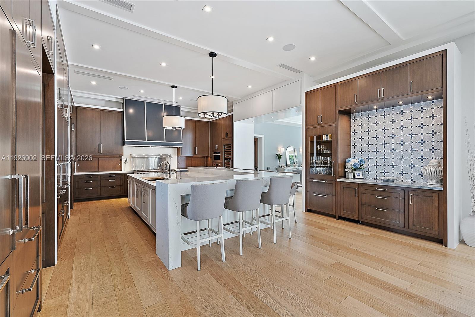 19651 Riverside Dr Jupiter, FL 33469