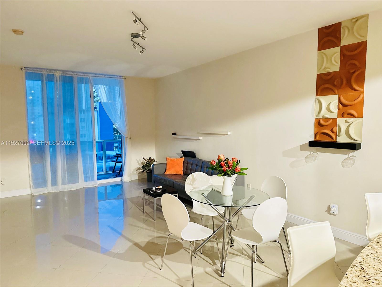 image Ocean Marine Yacht Club3