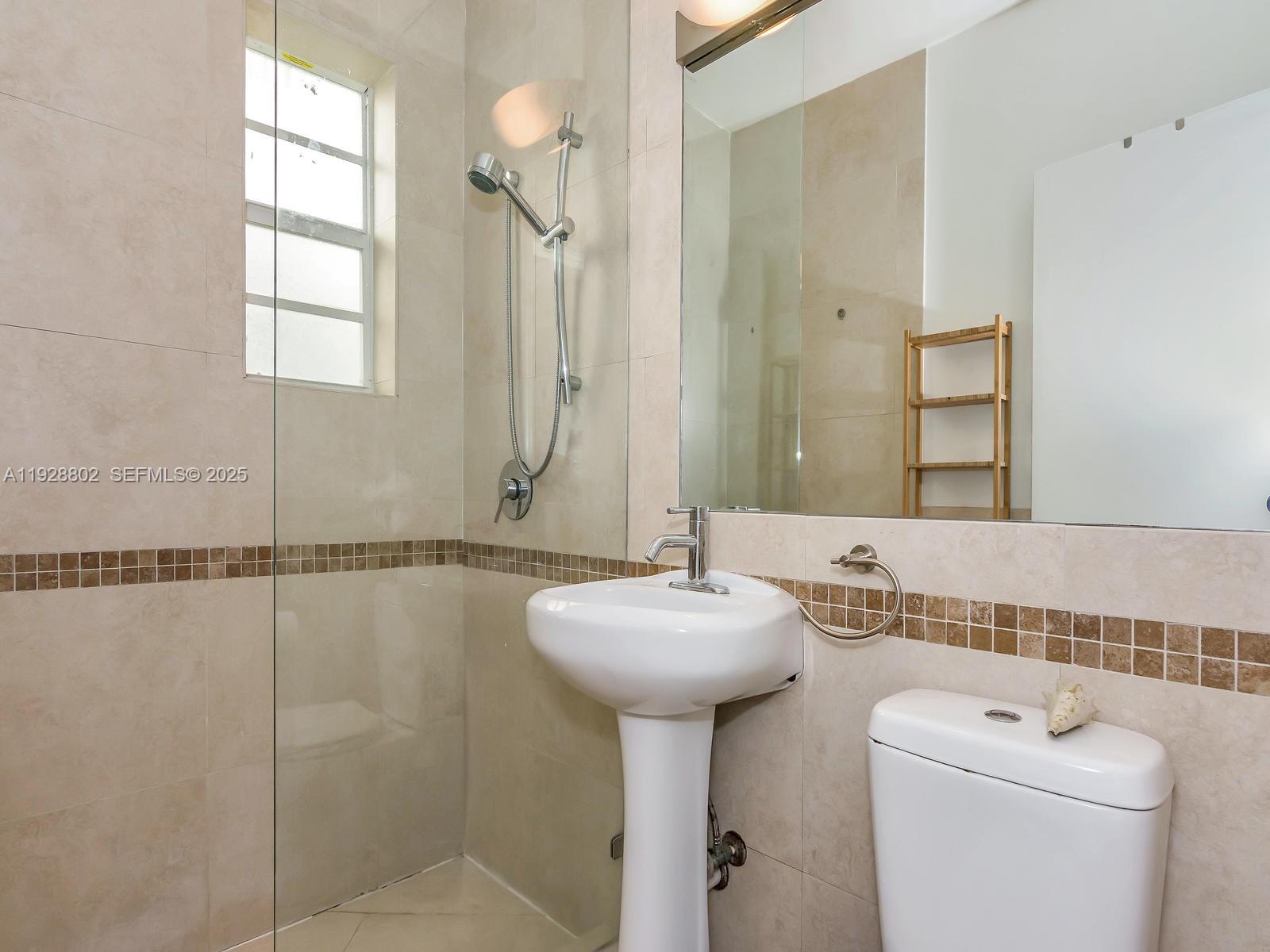 1000 Meridian Ave #15 Miami Beach, FL 33139