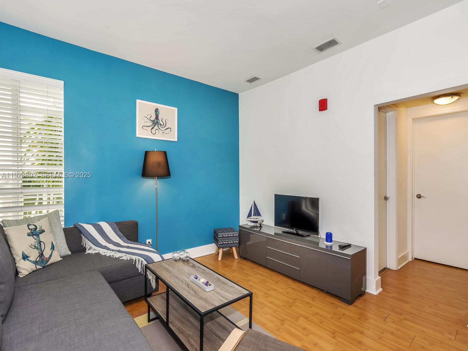 1000 Meridian Ave #15 Miami Beach, FL 33139