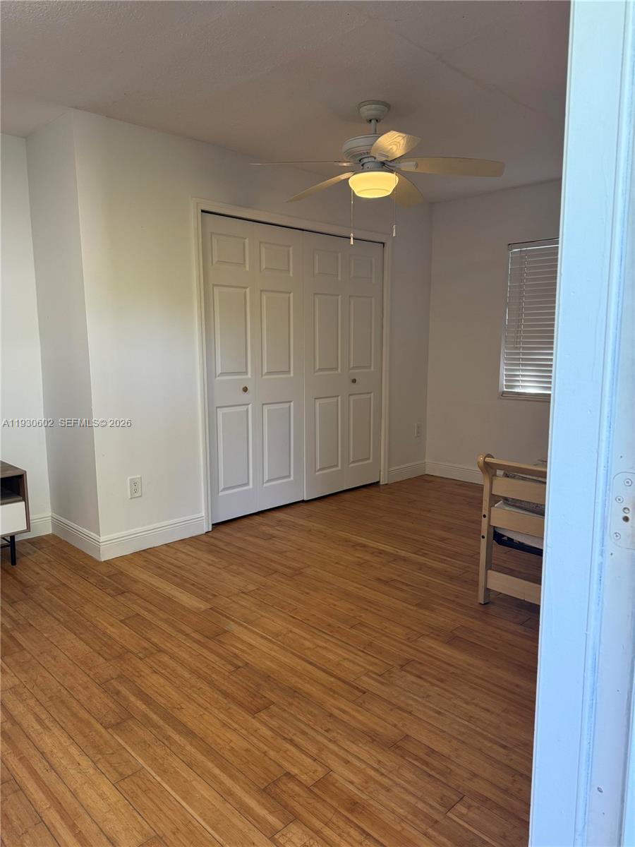 894 80th St #1 Miami Beach, FL 33141