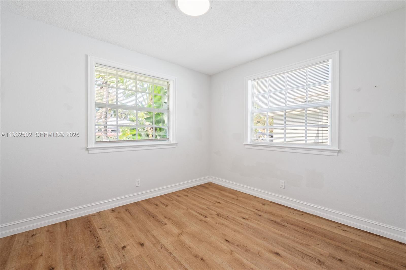 6894 3rd St Jupiter, FL 33458