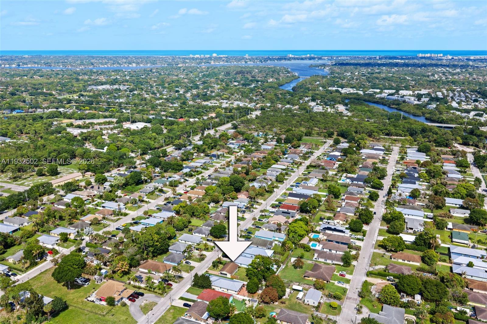 6894 3rd St Jupiter, FL 33458