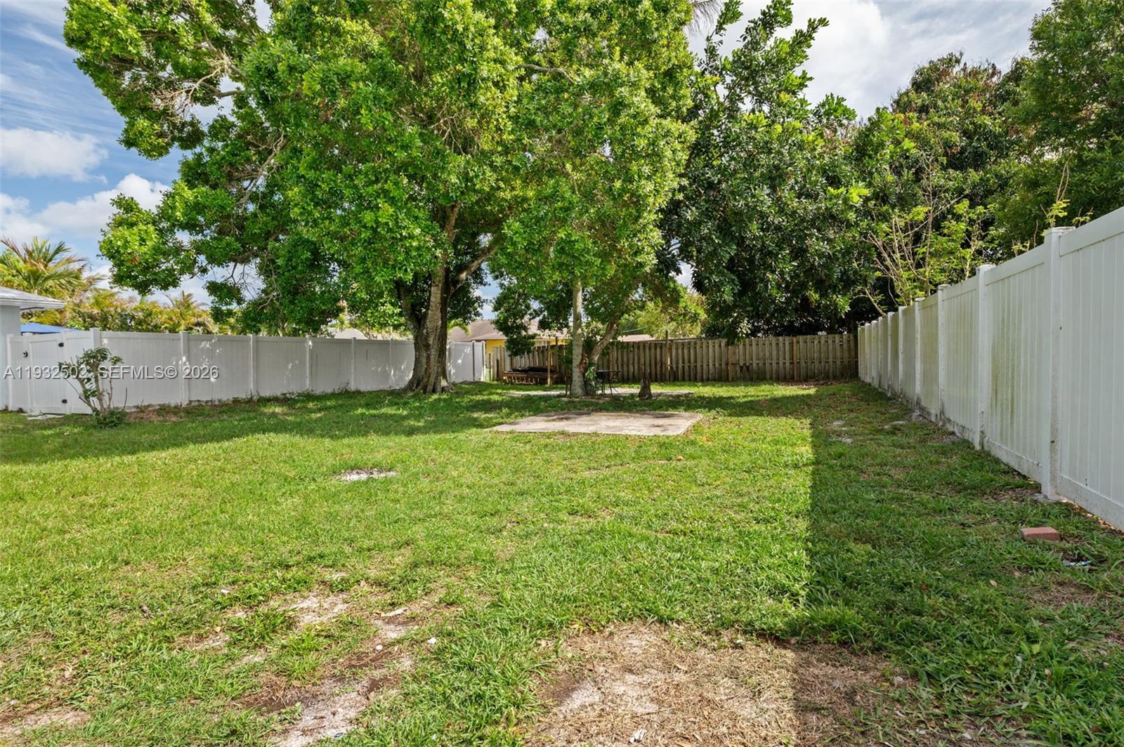 6894 3rd St Jupiter, FL 33458