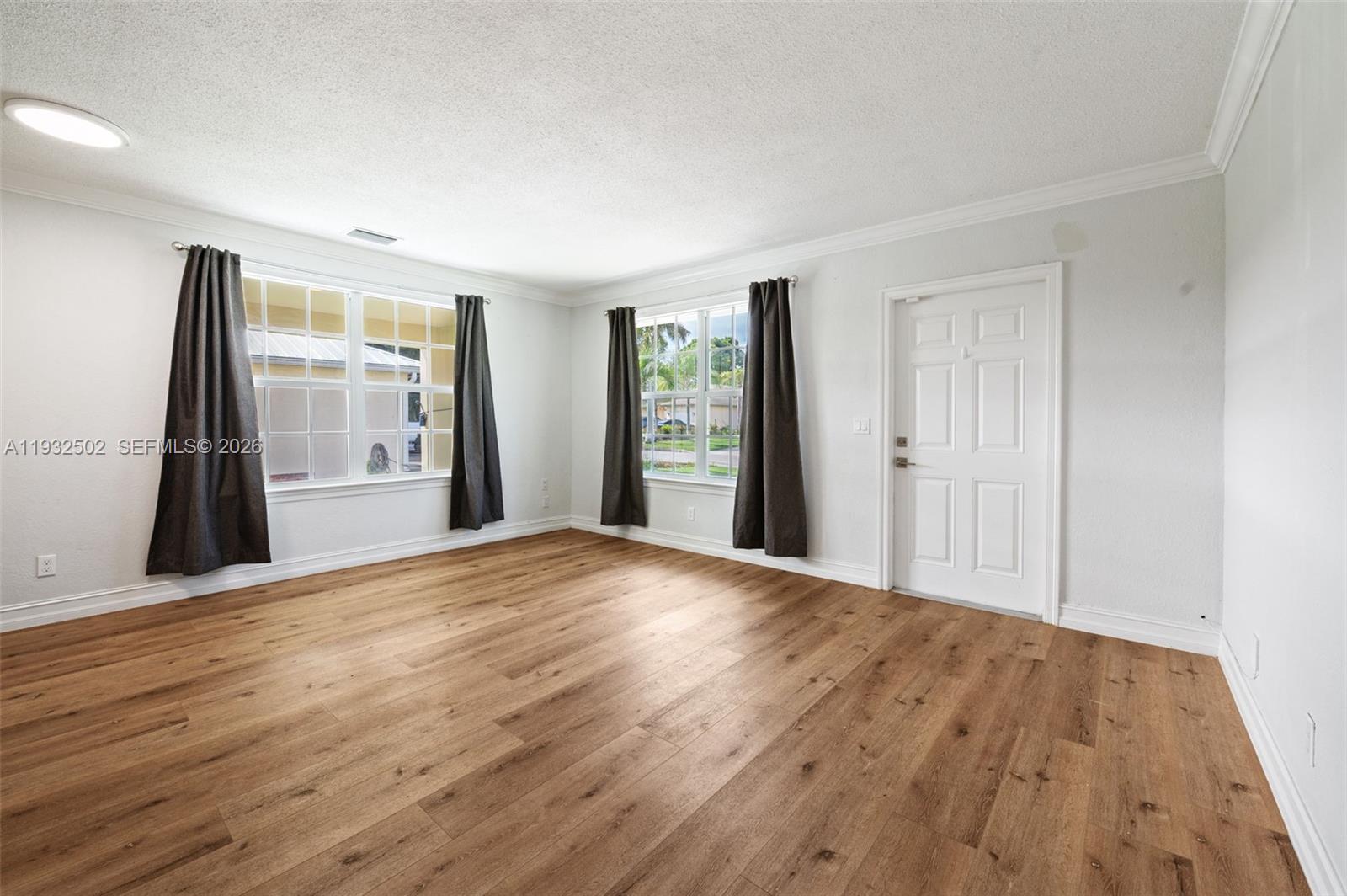 6894 3rd St Jupiter, FL 33458