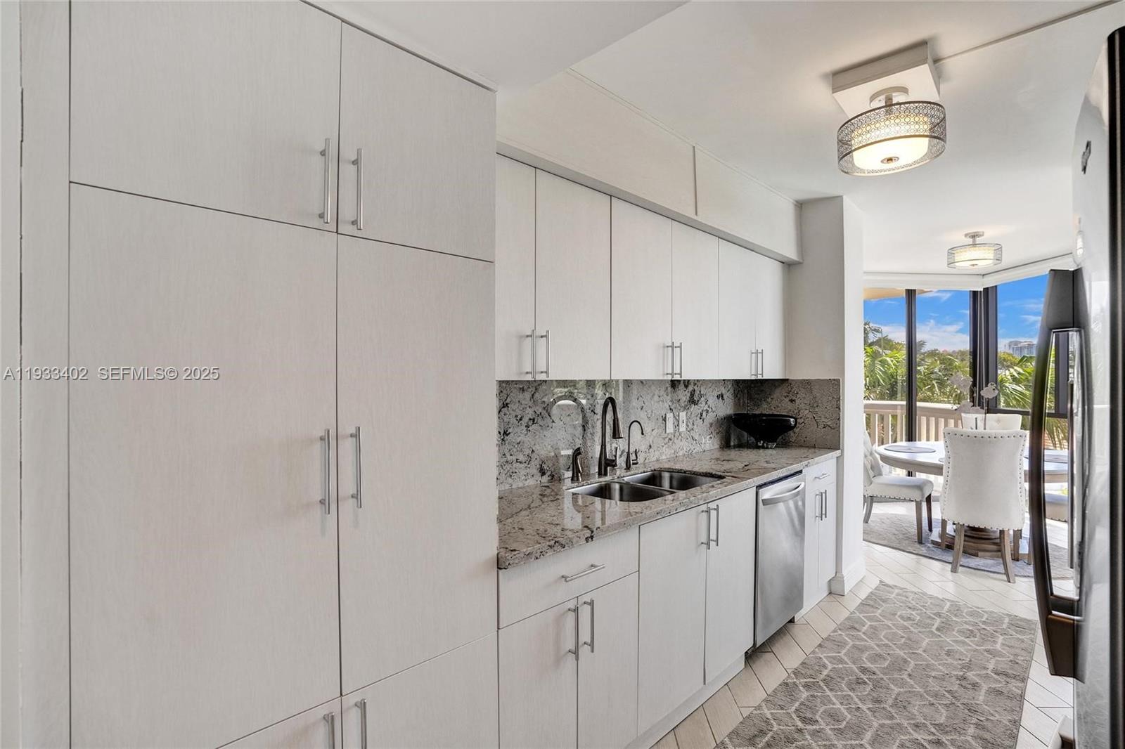 1000 E Island Blvd #503 Aventura, FL 33160