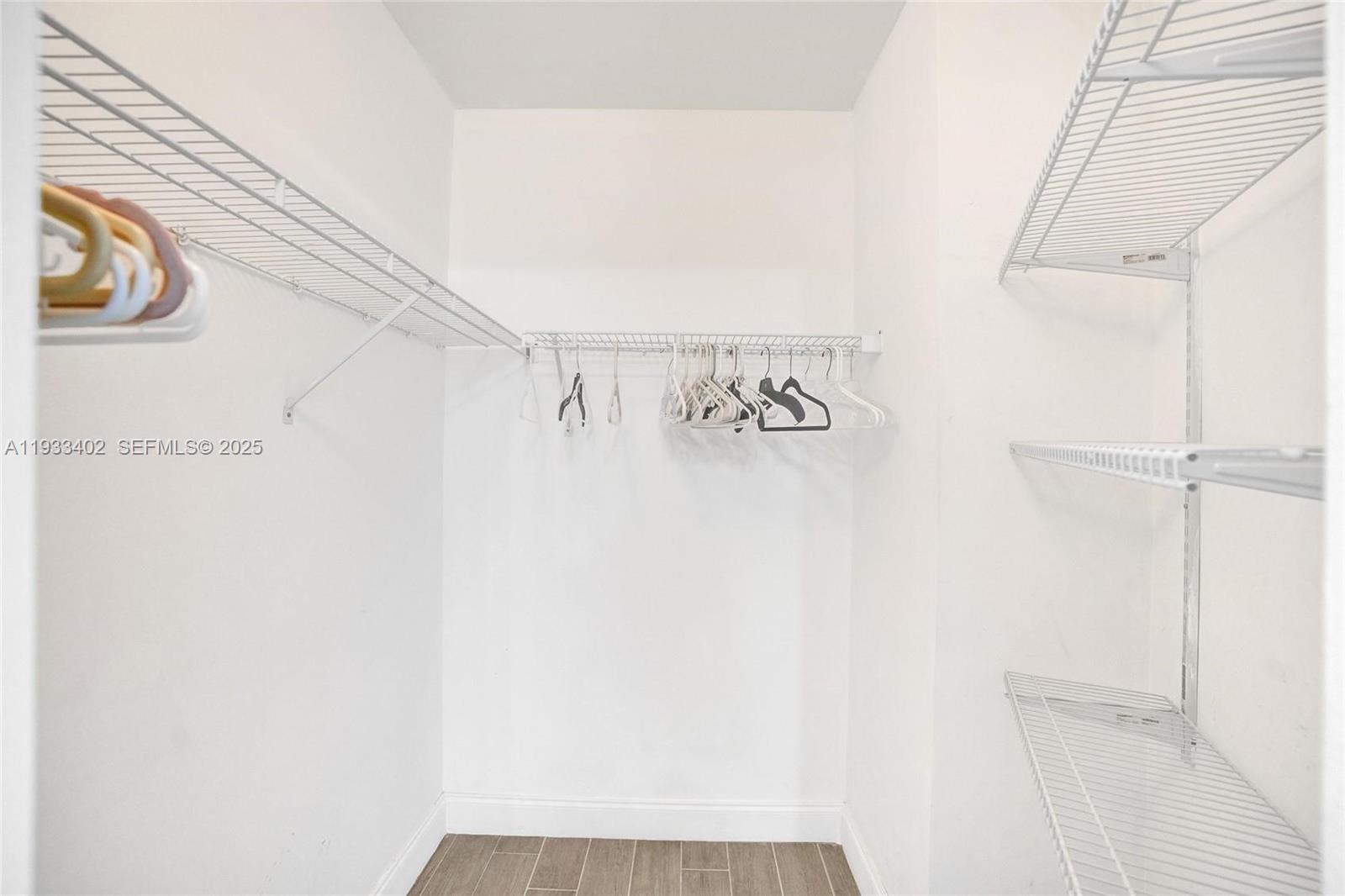 1000 E Island Blvd #503 Aventura, FL 33160