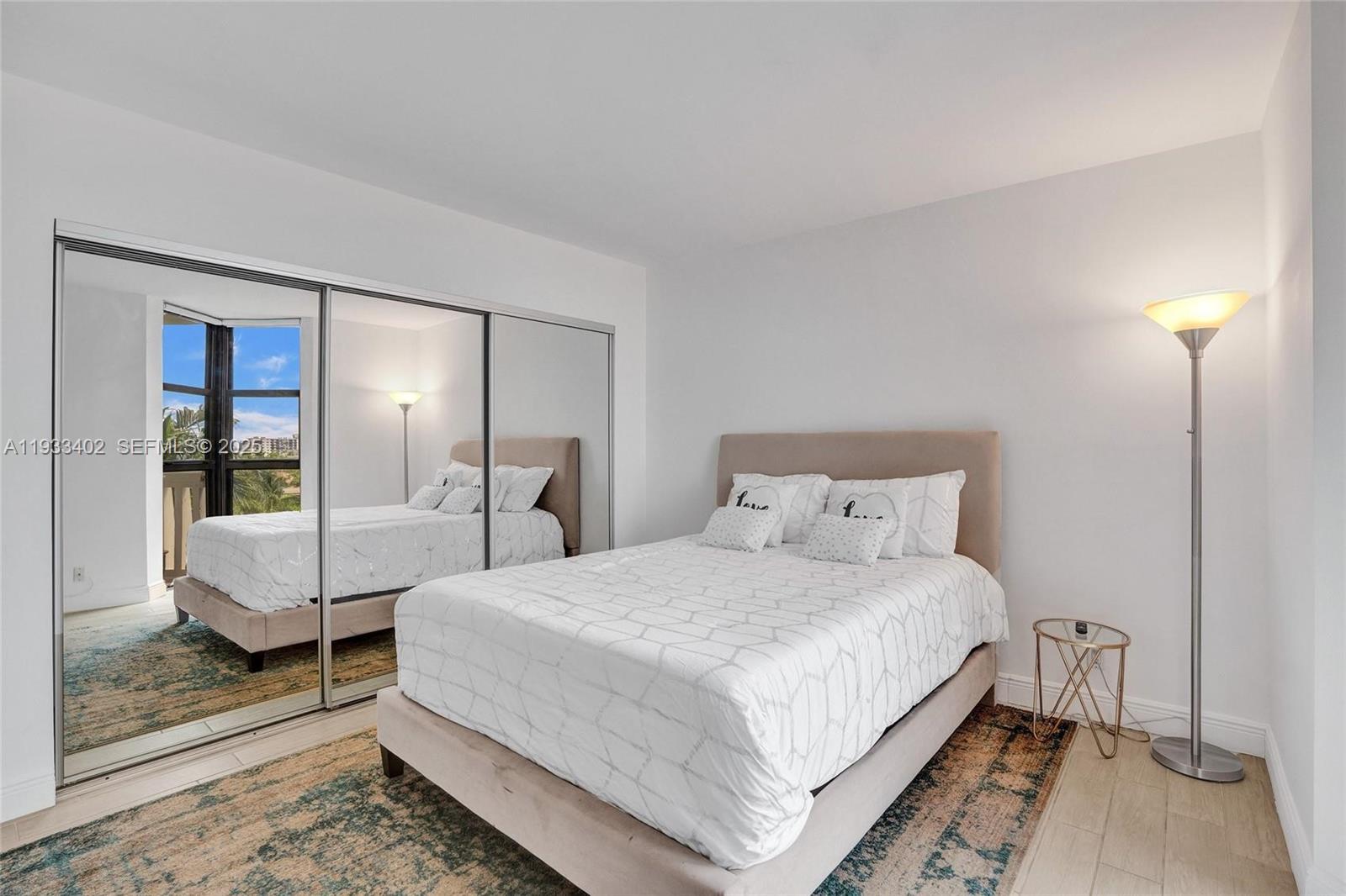 1000 E Island Blvd #503 Aventura, FL 33160