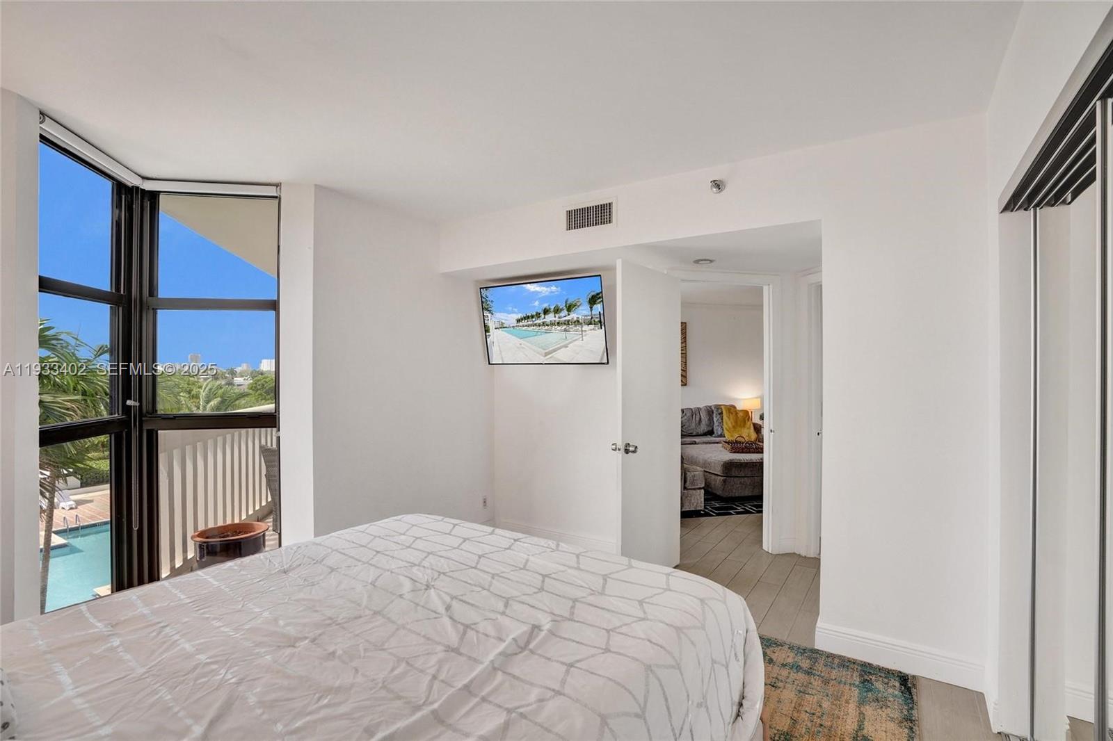 1000 E Island Blvd #503 Aventura, FL 33160