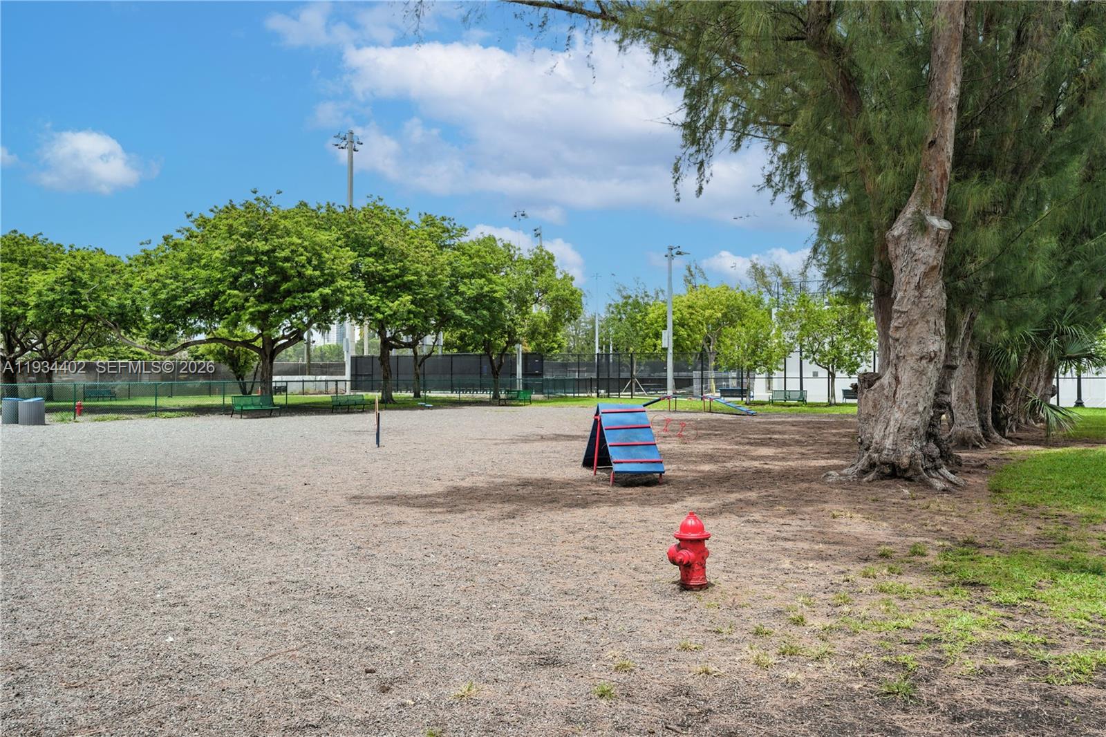 842 Meridian Ave #2A Miami Beach, FL 33139