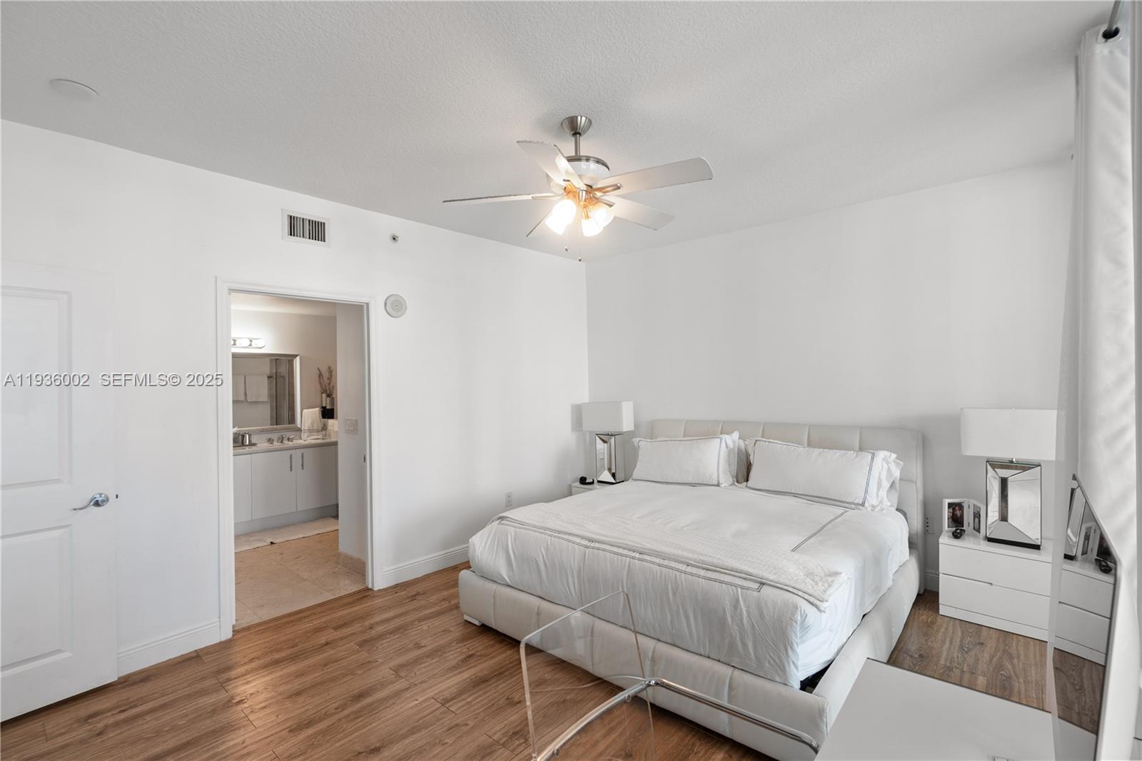 7918 Harbor Is Dr #212 North Bay Village, FL 33141