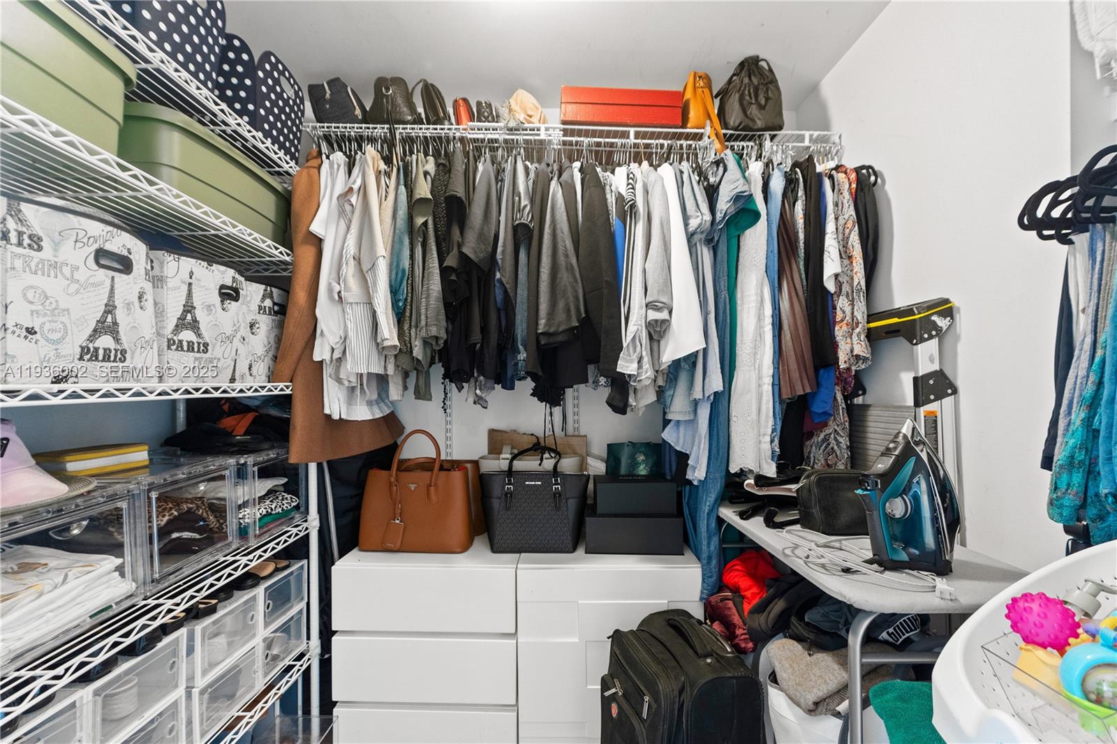 7918 Harbor Is Dr #212 North Bay Village, FL 33141