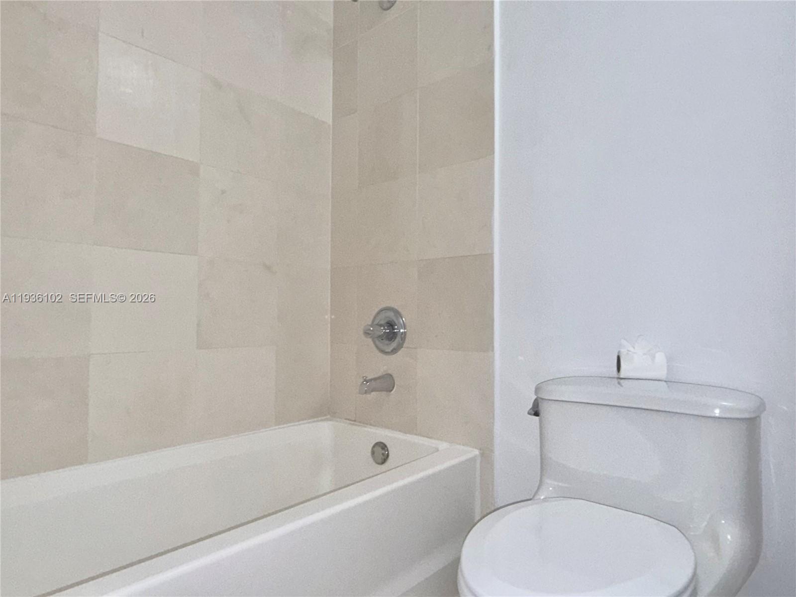 image Infinity at Brickell12