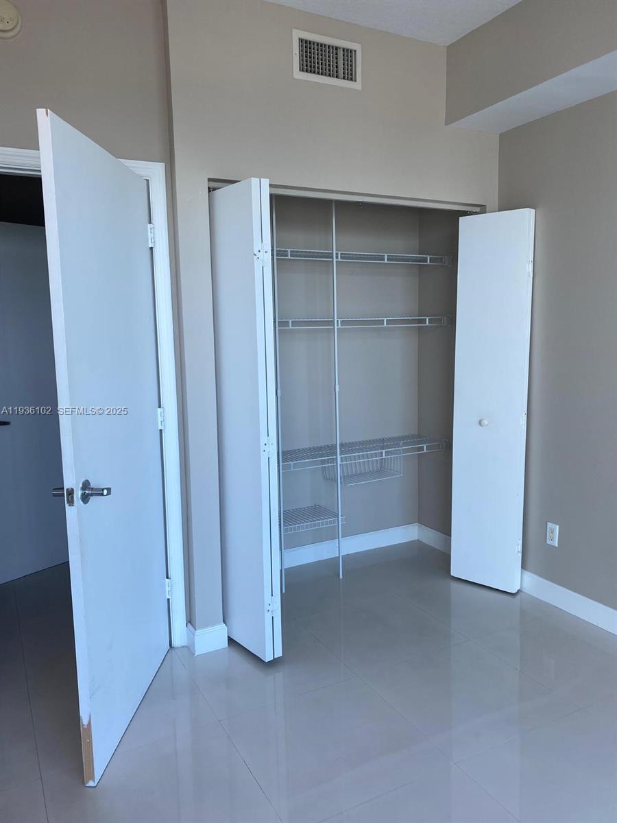 image Infinity at Brickell6