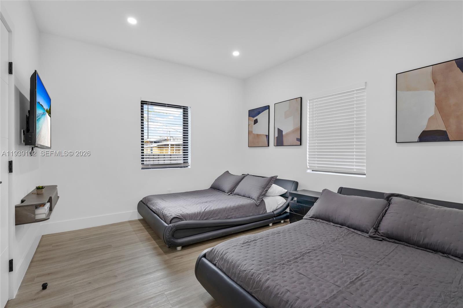 121 NW 53rd St Miami, FL 33127