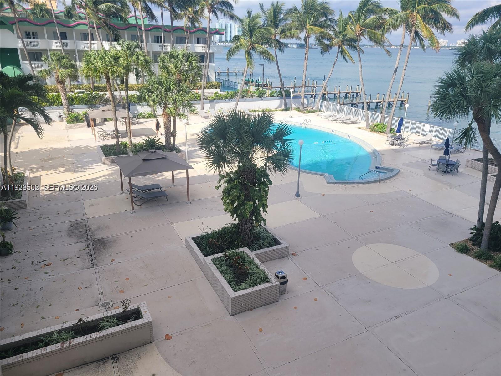 1865 79th St Cswy #3F North Bay Village, FL 33141