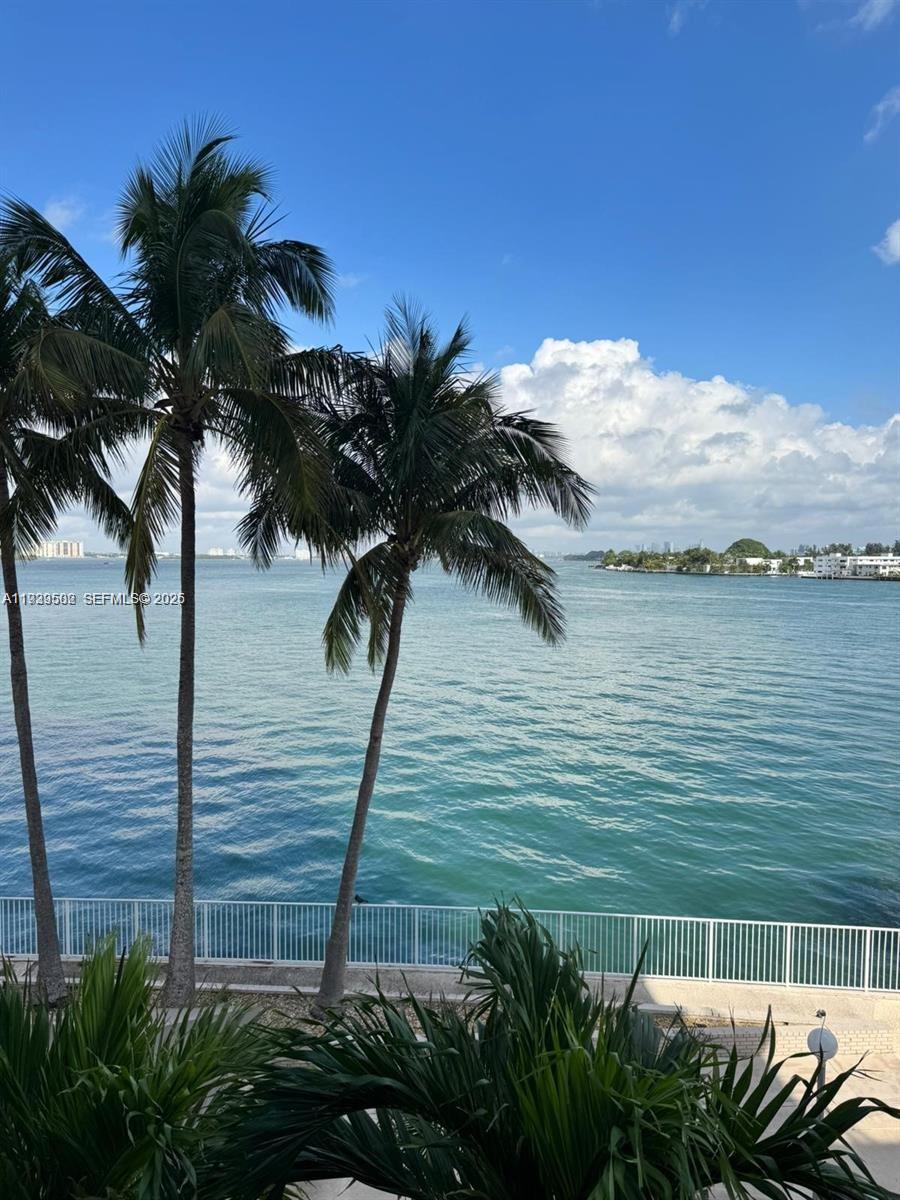 1865 79th St Cswy #3F North Bay Village, FL 33141