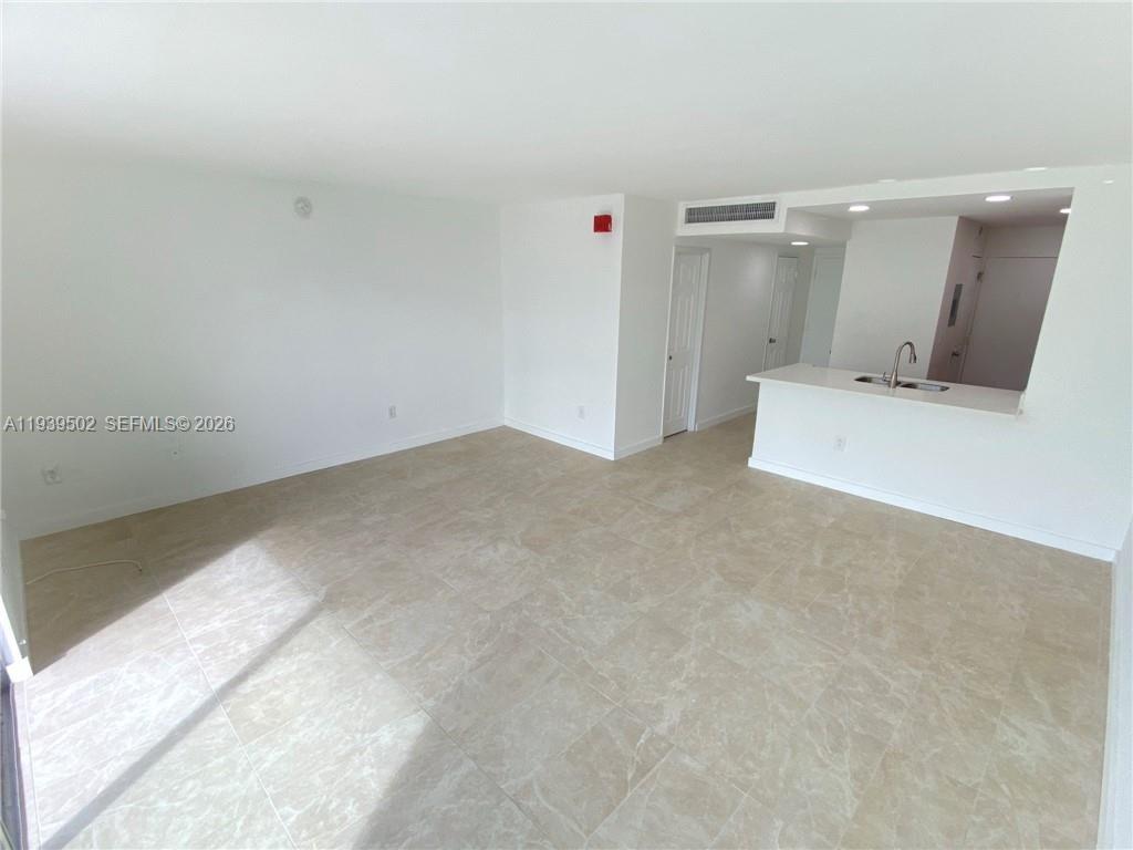 1865 79th St Cswy #3F North Bay Village, FL 33141