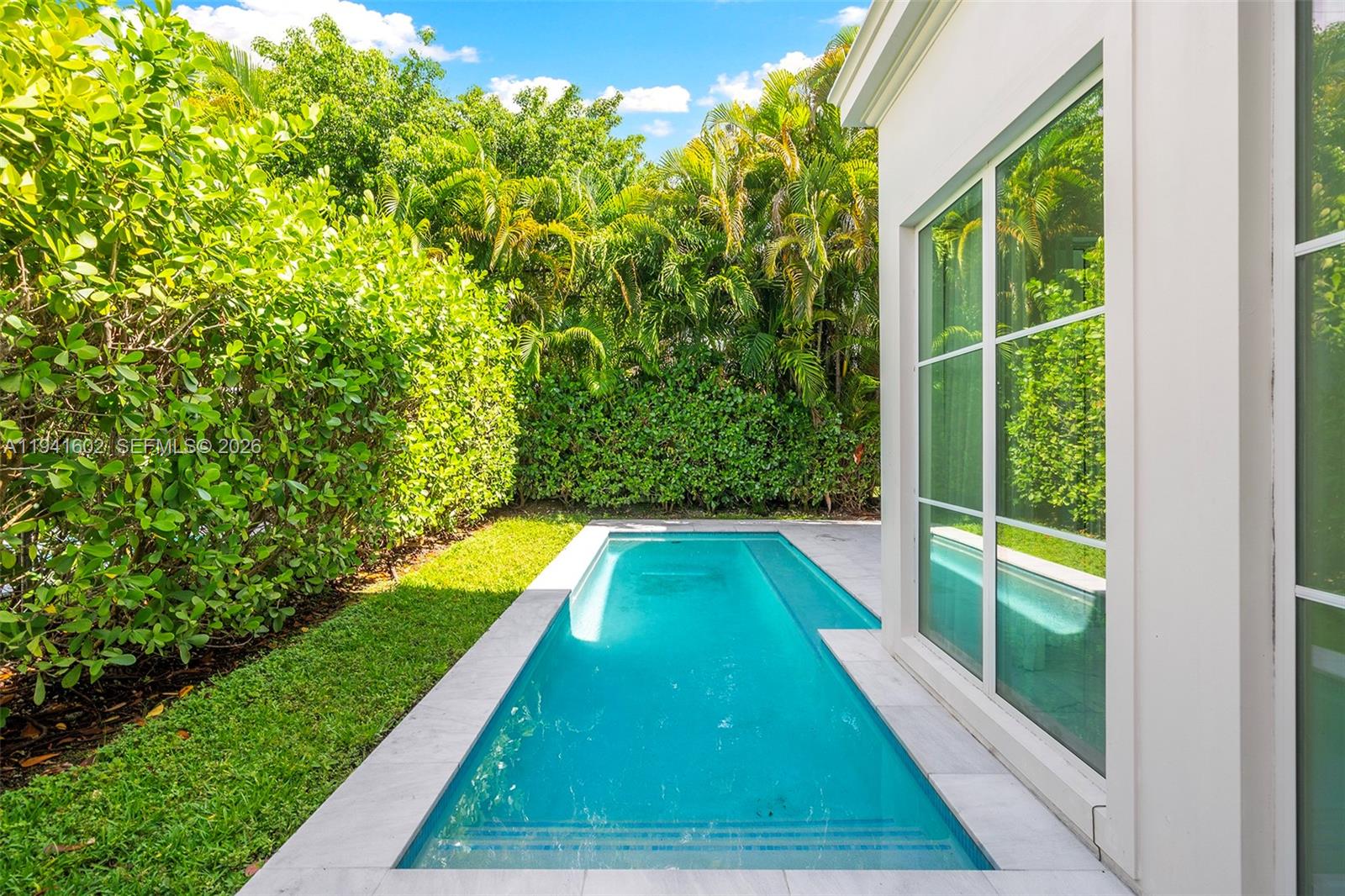 315 Santander Ave #311 Coral Gables, FL 33134