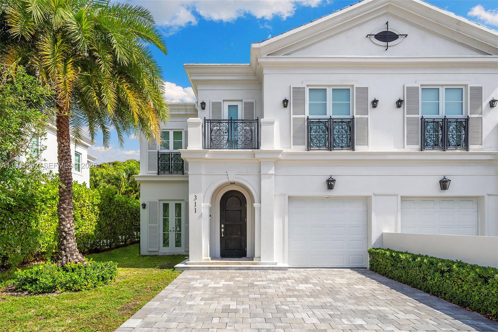 315 Santander Ave #311 Coral Gables, FL 33134