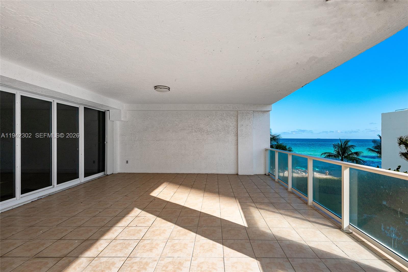 16445 Collins Ave #321 Sunny Isles Beach, FL 33160