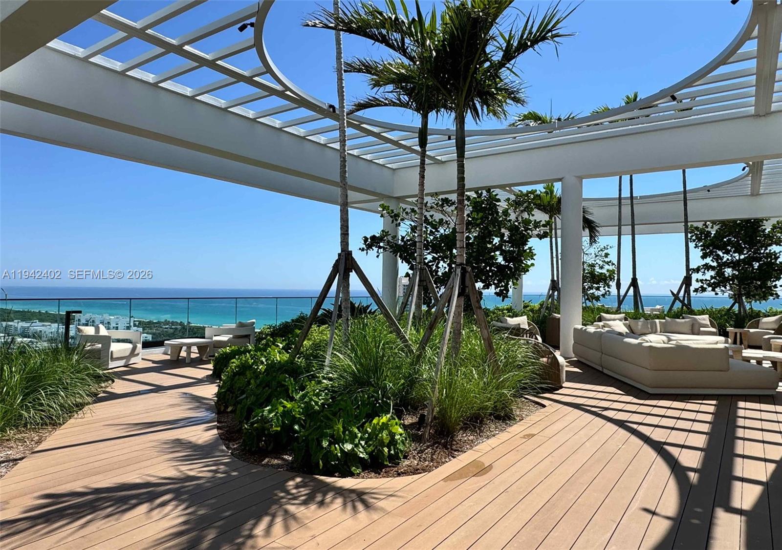 image 72 Park Condo14