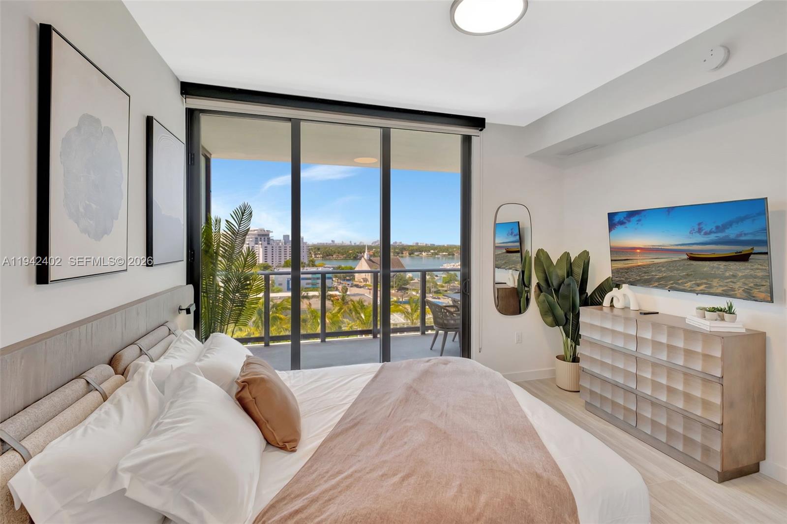 image 72 Park Condo8