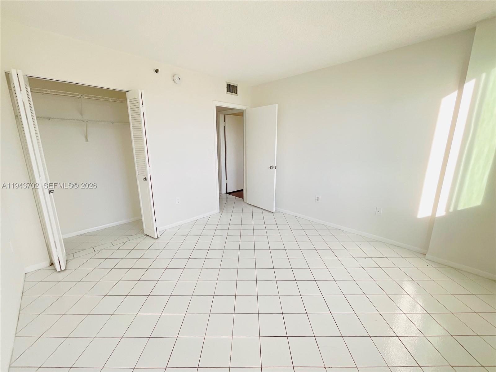 919 Hillcrest Dr #304 Hollywood, FL 33021