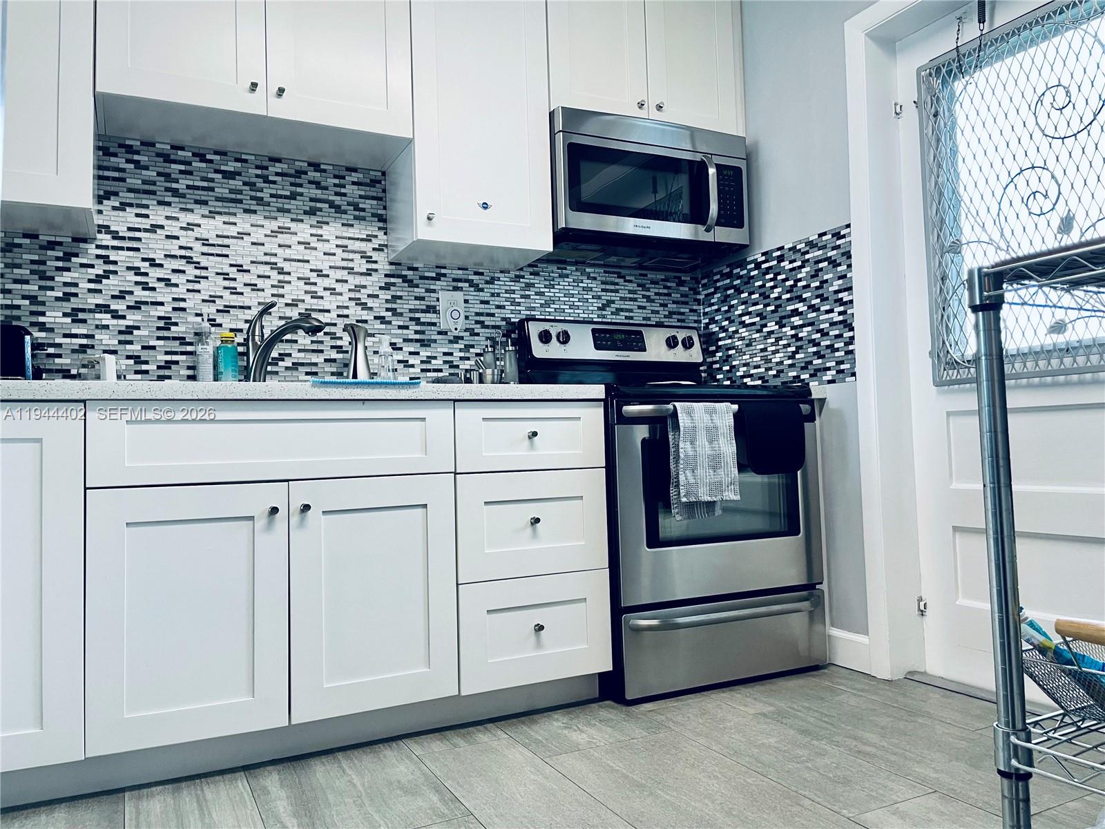 2300 Park Ln #201 Hollywood, FL 33021