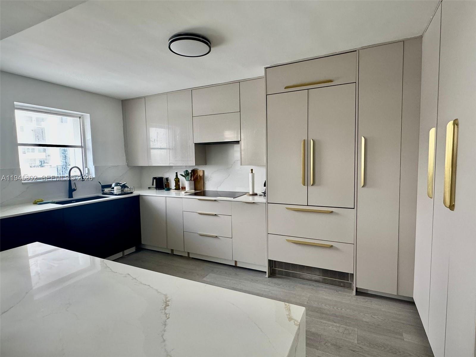 2750 NE 183rd St #705