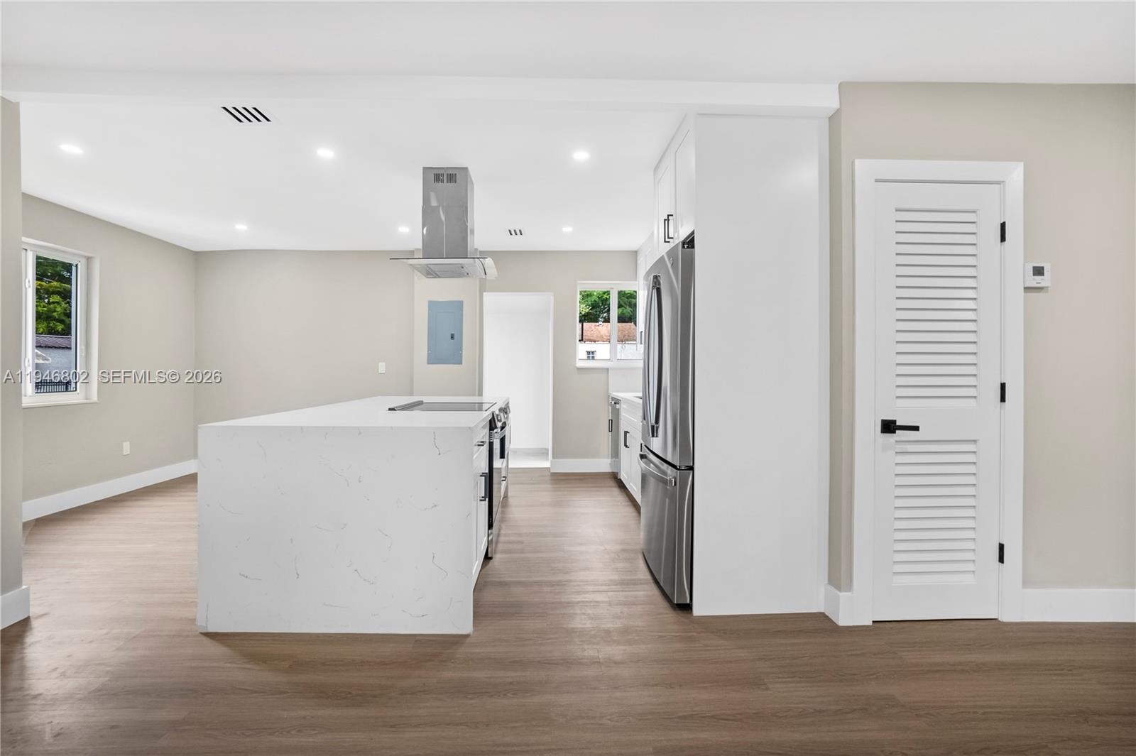 1151 NW 45th St Miami, FL 33127