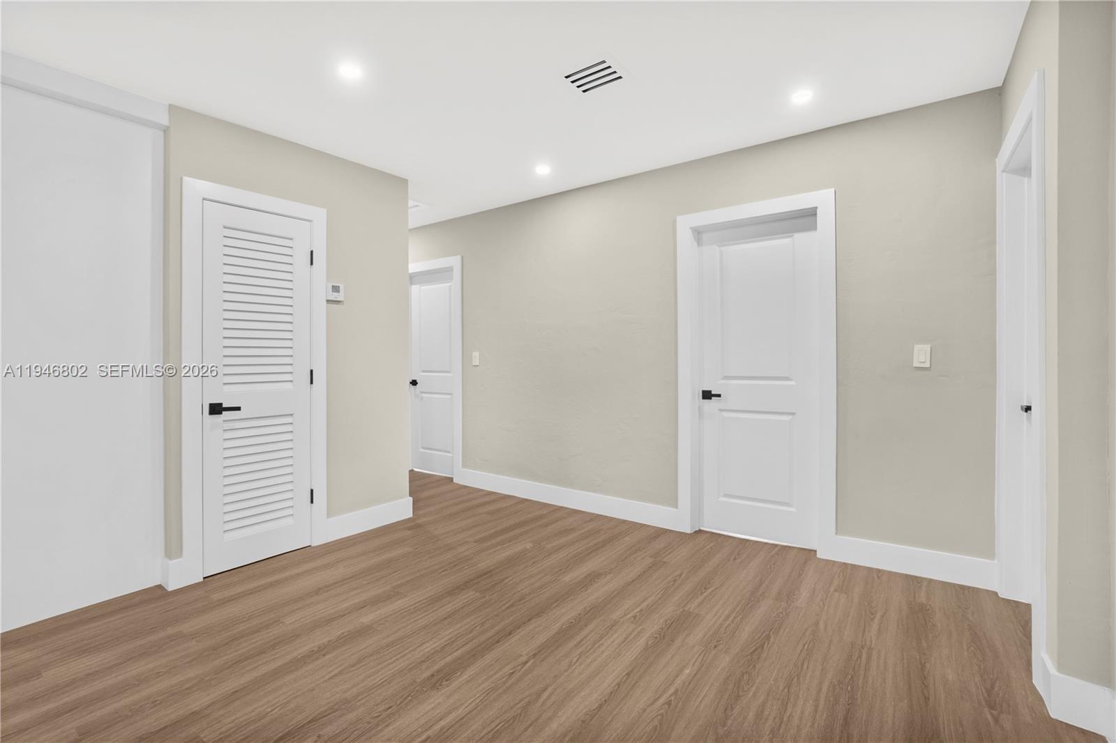 1151 NW 45th St Miami, FL 33127