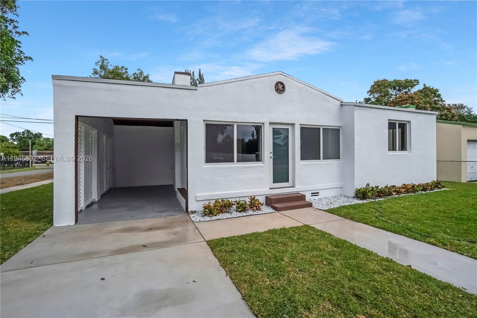 1151 NW 45th St Miami, FL 33127