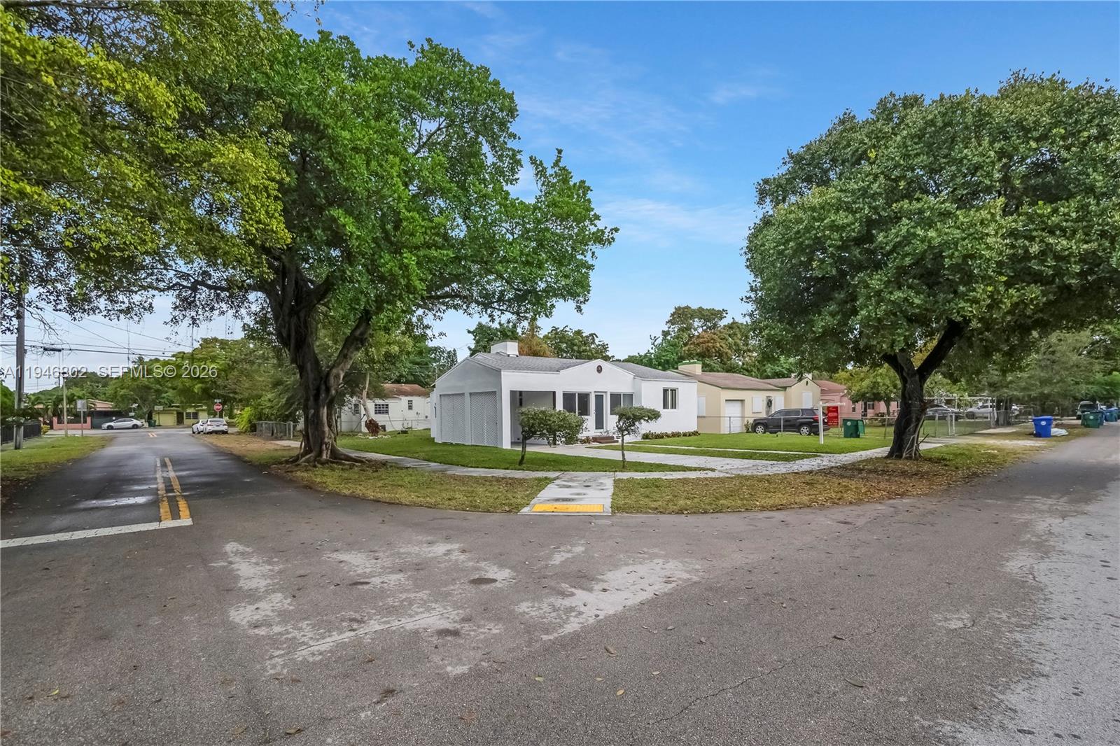 1151 NW 45th St Miami, FL 33127