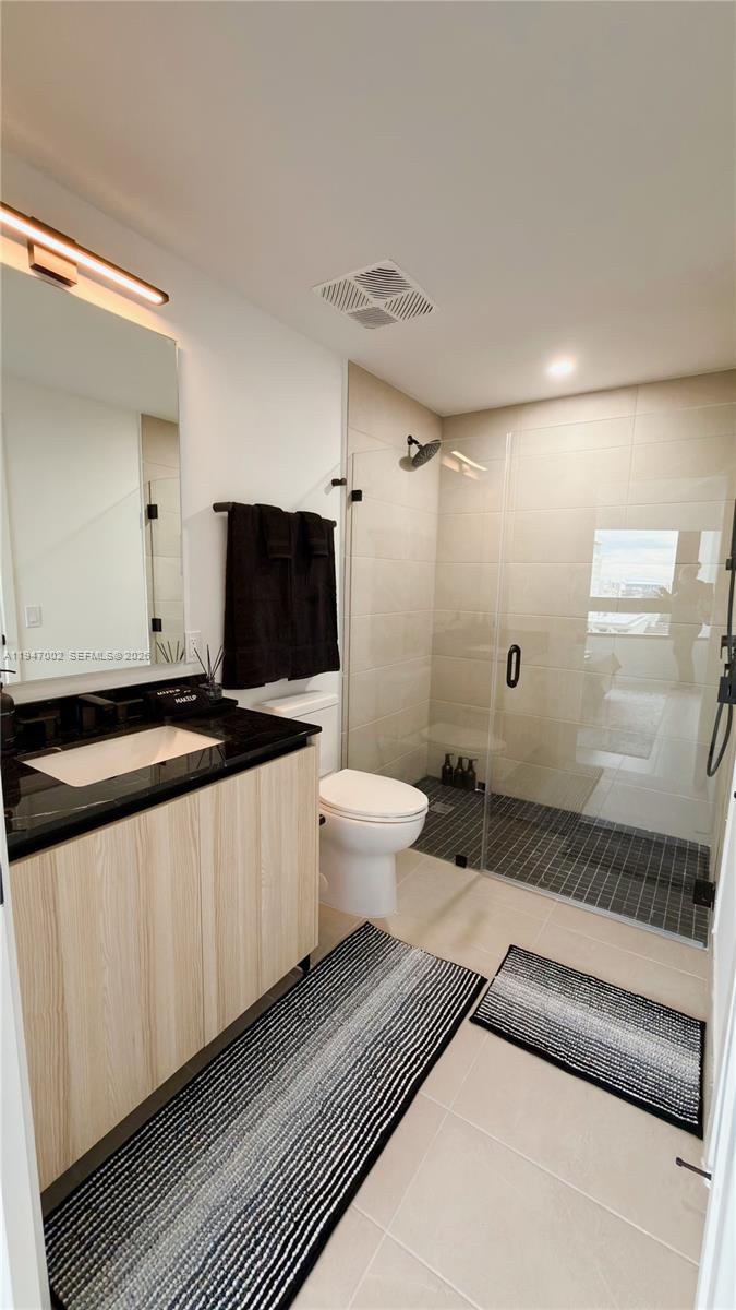 225 N Miami Ave #1102 Miami, FL 33128