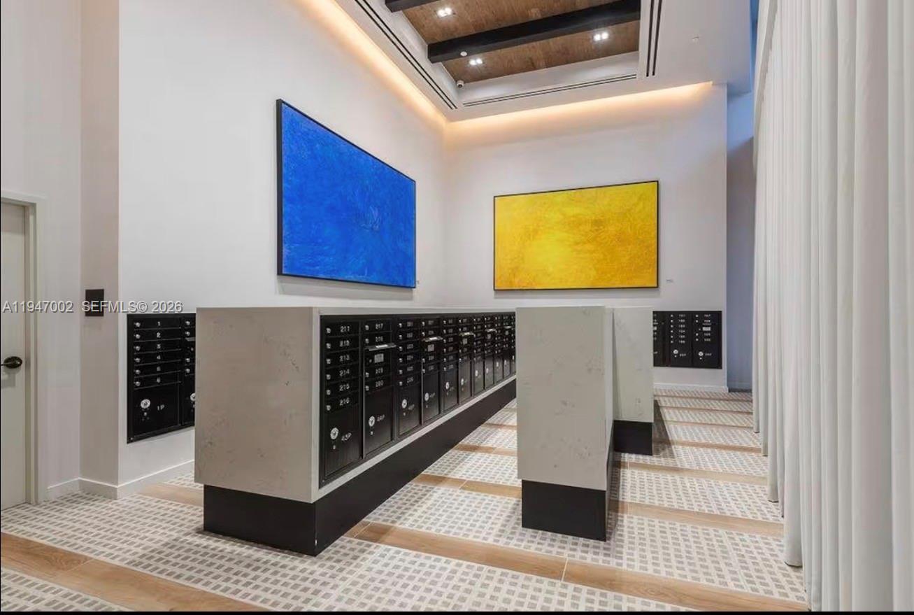 225 N Miami Ave #1102 Miami, FL 33128